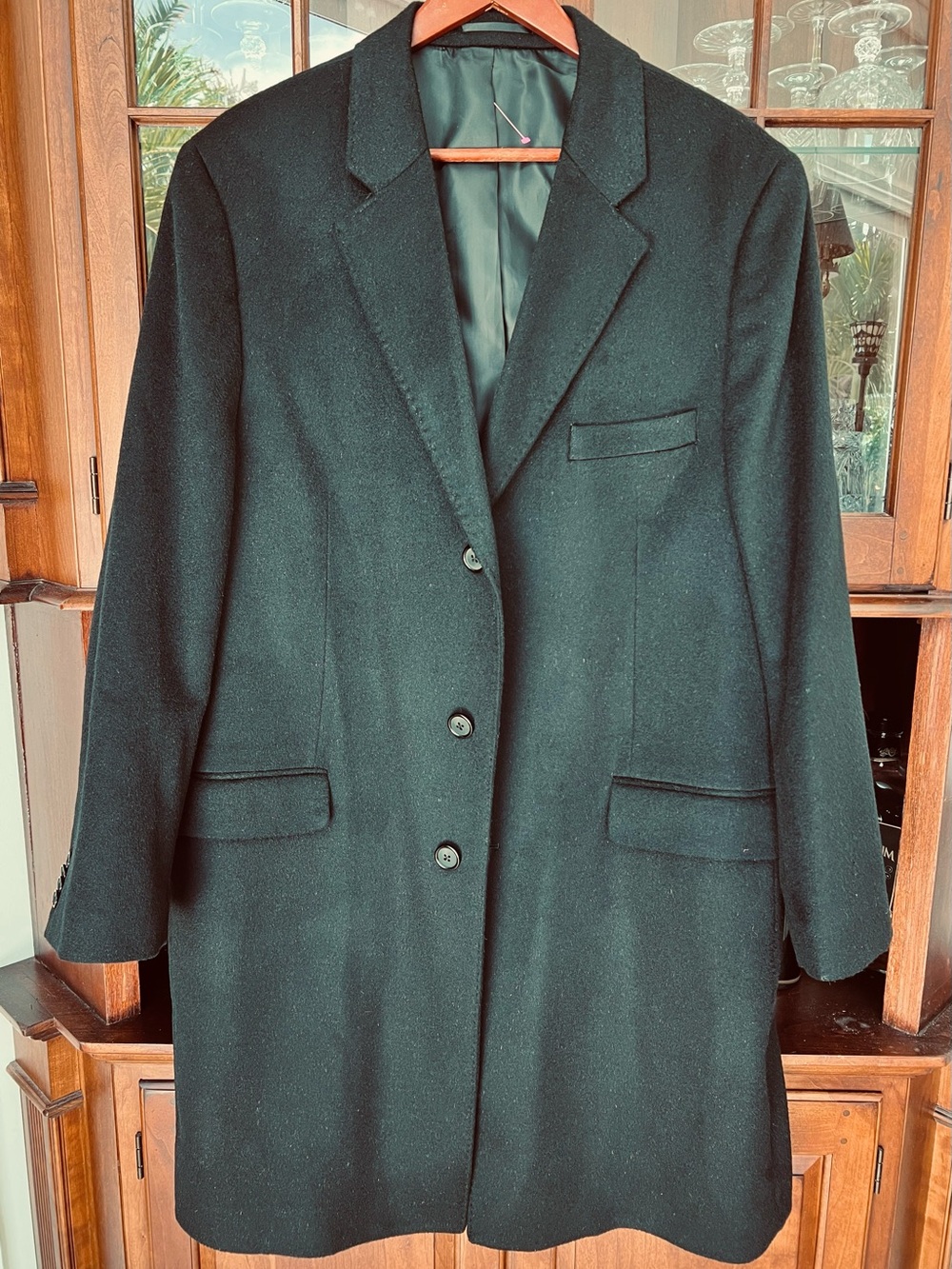 NWOT. Wool & Cashmere Kenneth Cole Men's Black Single-Breasted Wool Trench Coat
